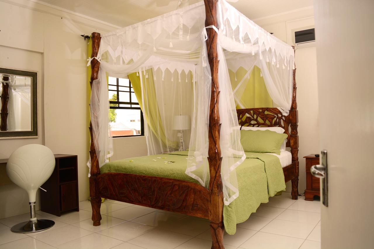 Church Street Guest House Soufriere Bagian luar foto